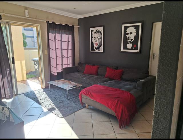 2 BEDROOM DUPLEX SOLD IN ANNLIN